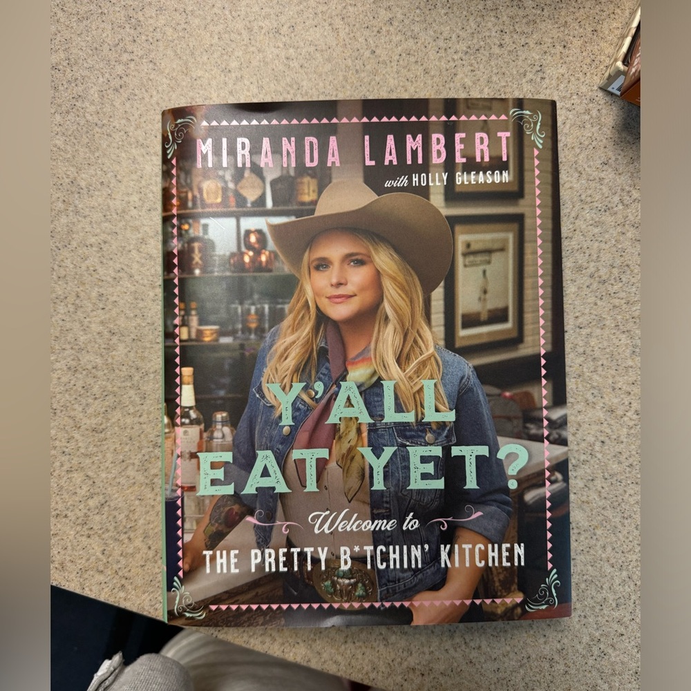 Miranda lambert let’s eat y’all cookbook new